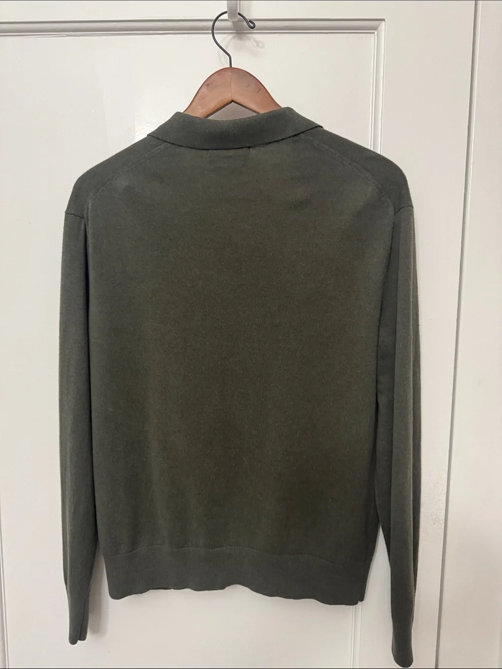 Banana Republic Men's Olive V-Neck Polo Sweater